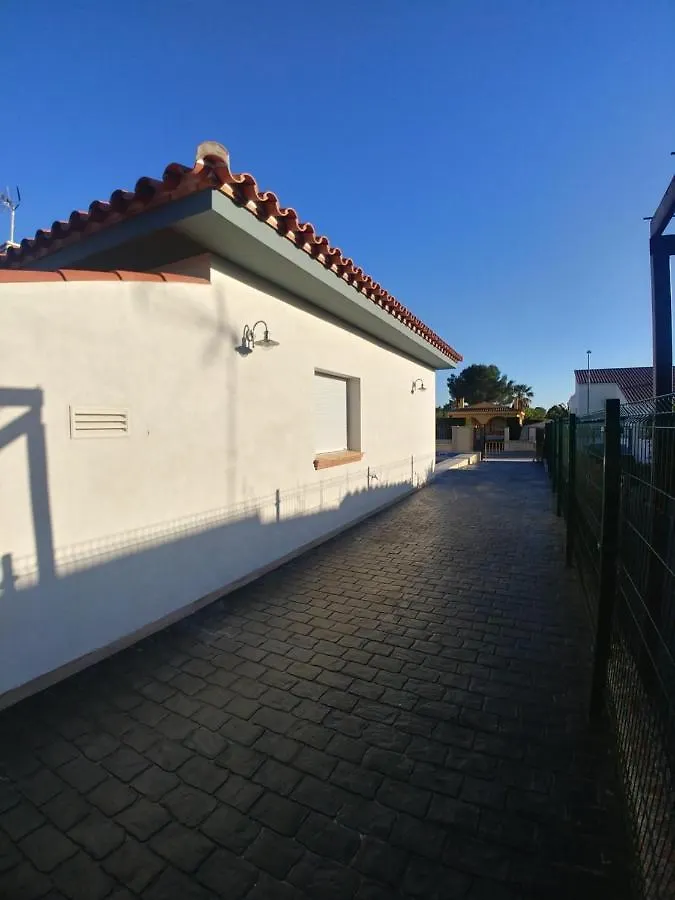 Casa Vera Riumar 0*,