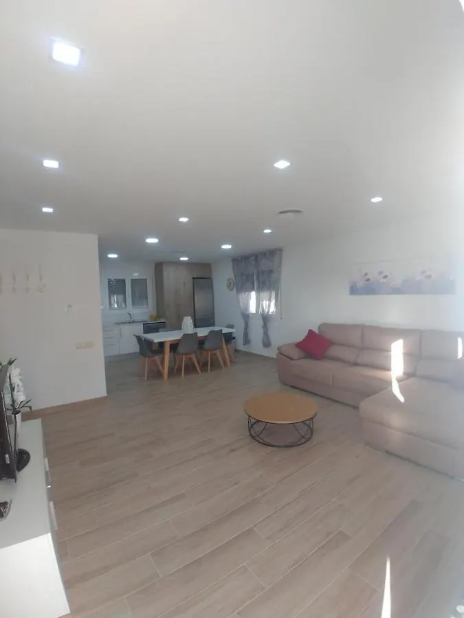 Casa Vera Riumar 0*,